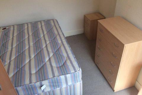 3 bedroom semi-detached house to rent, William Street, Marston, Oxford