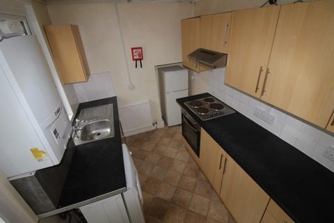 4 bedroom terraced house to rent, Temple Street, Oxford