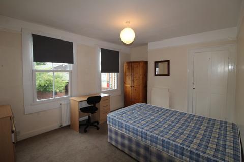 4 bedroom terraced house to rent, Temple Street, Oxford