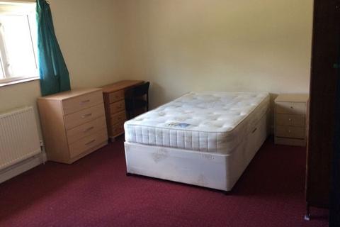 3 bedroom semi-detached house to rent, Valentia Road, Headington, Oxford