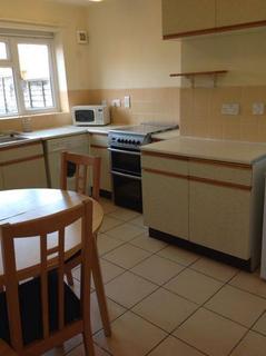 3 bedroom semi-detached house to rent, Valentia Road, Headington, Oxford