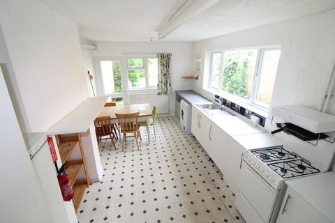 4 bedroom terraced house to rent, Windmill Road, Headington, Oxford