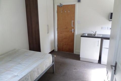 House share to rent, Bellclose Road, West Drayton