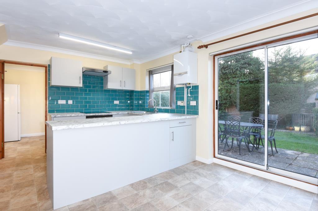 Kitchen / Dining Area