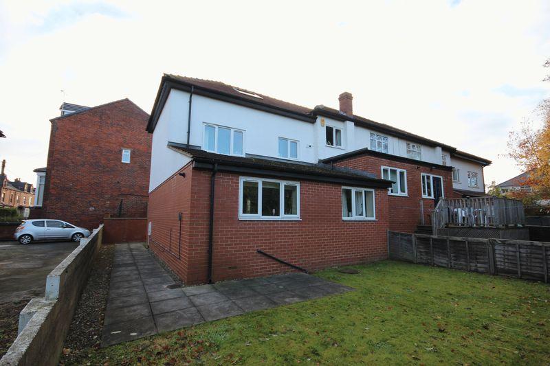 40-Grimthorpe-Place-2016-(2).jpg