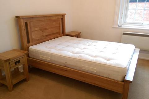 undefined, Brownlow Road,  Reading,  RG1