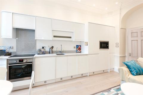 1 bedroom apartment to rent, Guilford Street, London, WC1N