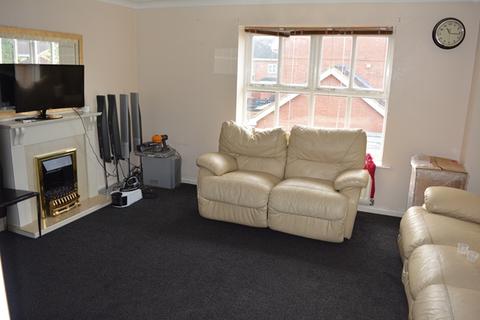 4 bedroom end of terrace house to rent, Large 4 Bedroom Town House, Bassie Close, Bedford MK42