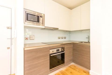 Studio for sale, Central House, Lampton Road TW3