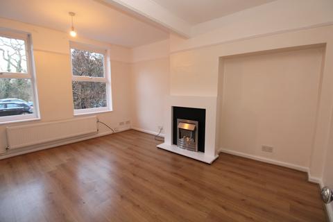 2 bedroom terraced house to rent, Court Farm Road, Mottingham, SE9