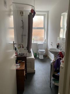 undefined, 8 BED FLAT Davenport Ave, Withington