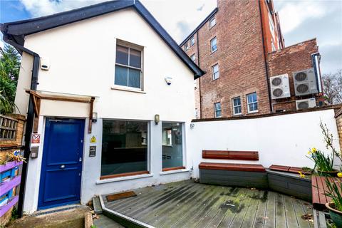 House for sale, Northwood Road, London, N6