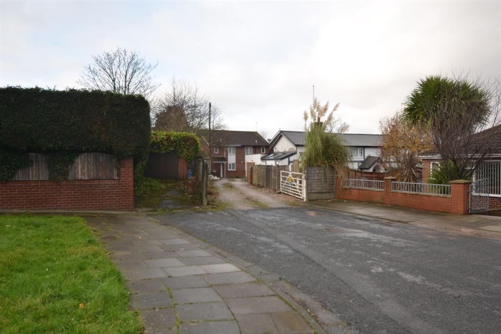 Glenmore Avenue, Thornton Cleveleys, FY5 4NY Land £34,950