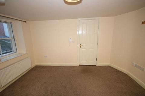 2 bedroom flat to rent, Swain Street, Watchet TA23 0AB