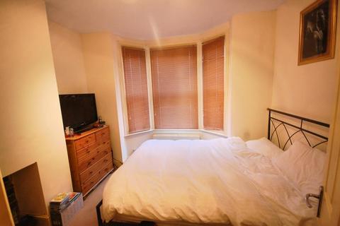 1 bedroom apartment to rent, Salisbury Road,  Reading,  RG30