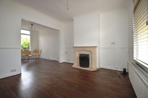 2 bedroom terraced house to rent, Sotheron Road, Watford, WD17