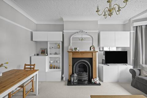 2 bedroom flat to rent, Churchdale Court, Harvard Road, Chiswick, London