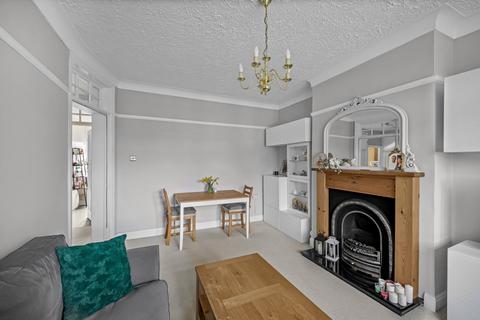 2 bedroom flat to rent, Churchdale Court, Harvard Road, Chiswick, London