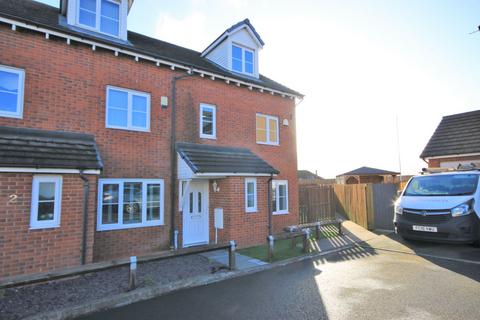 4 bedroom townhouse to rent, Smethurst Farm Mews , Pemberton, Wigan, WN5 8DT