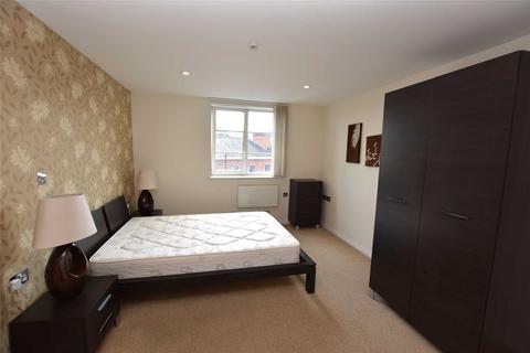 2 bedroom flat to rent, Lloyd Street, Altrincham, Cheshire, WA14