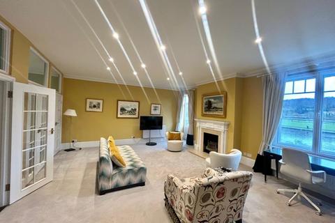 2 bedroom flat to rent, Henley,  Oxfordshire,  RG9