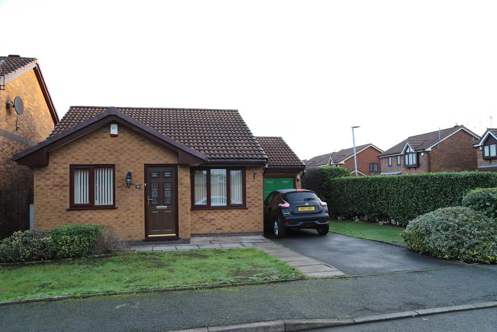 Martingale Way, Droylsden, Manchester 2 bed detached bungalow £199,995