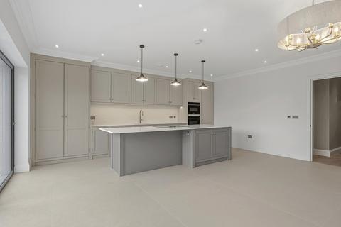 5 bedroom house to rent, Coombe Lane, SW20