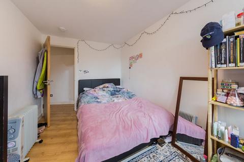 1 bedroom apartment to rent, N16