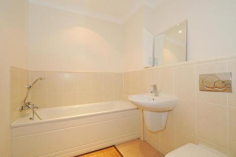 2 bedroom apartment to rent, Reliance Way,  East Oxford,  OX4