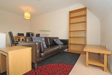 2 bedroom apartment to rent, Reliance Way,  East Oxford,  OX4