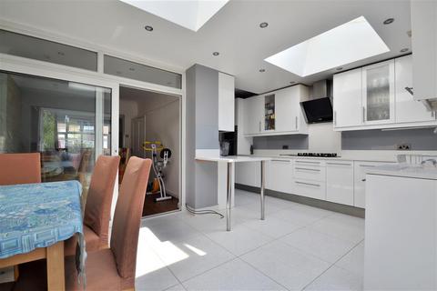 4 bedroom semi-detached house to rent, Chase Side Avenue, Wimbledon Chase