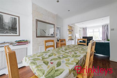 4 bedroom semi-detached house to rent, Chaseside Avenue, Wimbledon Chase