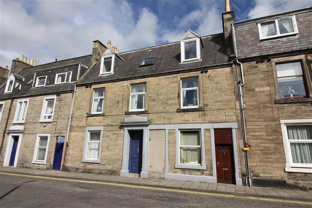 Union Street, Hawick 3 bed flat £72,000