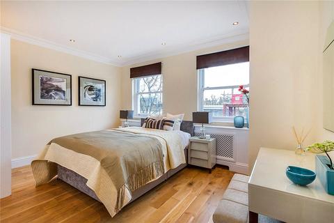 3 bedroom flat to rent, Pembridge Gardens, Notting Hill, London