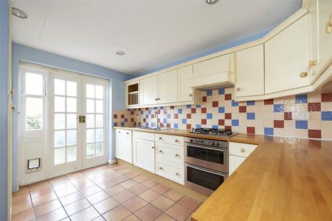 2 bedroom terraced house to rent, Connaught Road, Richmond, Surrey, TW10