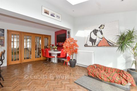 undefined, Carden Avenue, Brighton BN1
