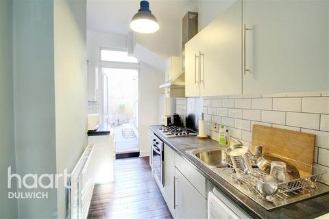 2 bedroom flat to rent, Avondale Rise, Peckham