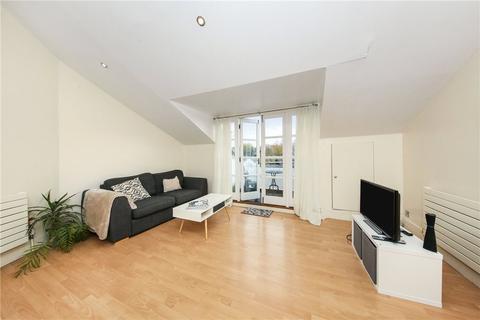 2 bedroom apartment to rent, Roehampton High Street, Roehampton, SW15