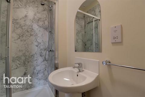 1 bedroom in a house share to rent, Clifton Terrace, TA2