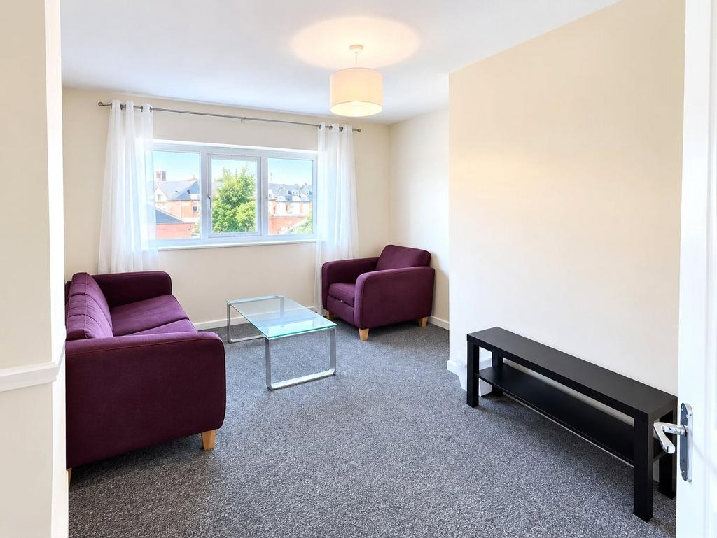 Apartment in Birmingham - View 2