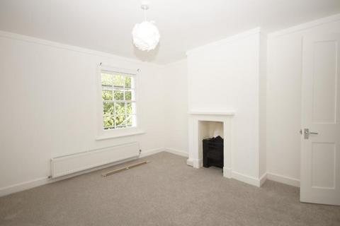 2 bedroom terraced house to rent, Elm Terrace, Steyning, West Sussex, BN44 3RB