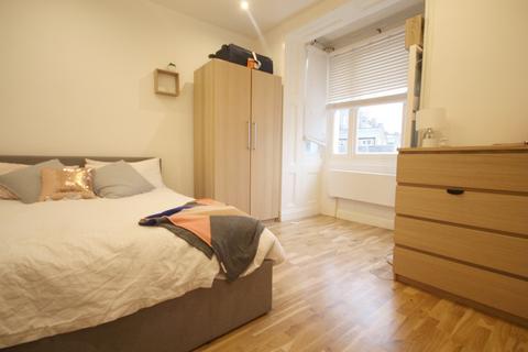 3 bedroom flat to rent, Conewood Street, Highbury, N5