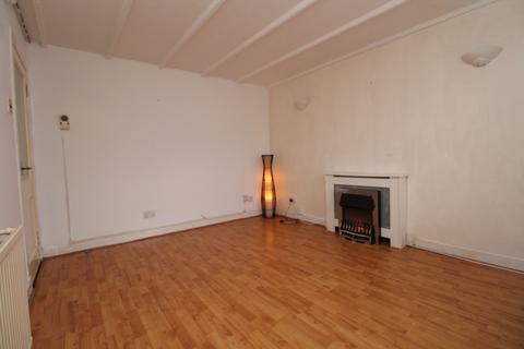 undefined, Flat 2b, Fenwick KA3