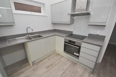 2 bedroom flat to rent, Christchurch