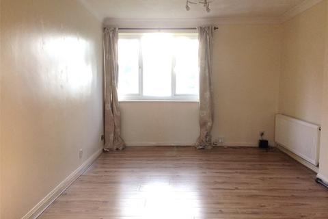 3 bedroom end of terrace house to rent, Kennet Close, Riverdene, Basingstoke, Hampshire, RG21