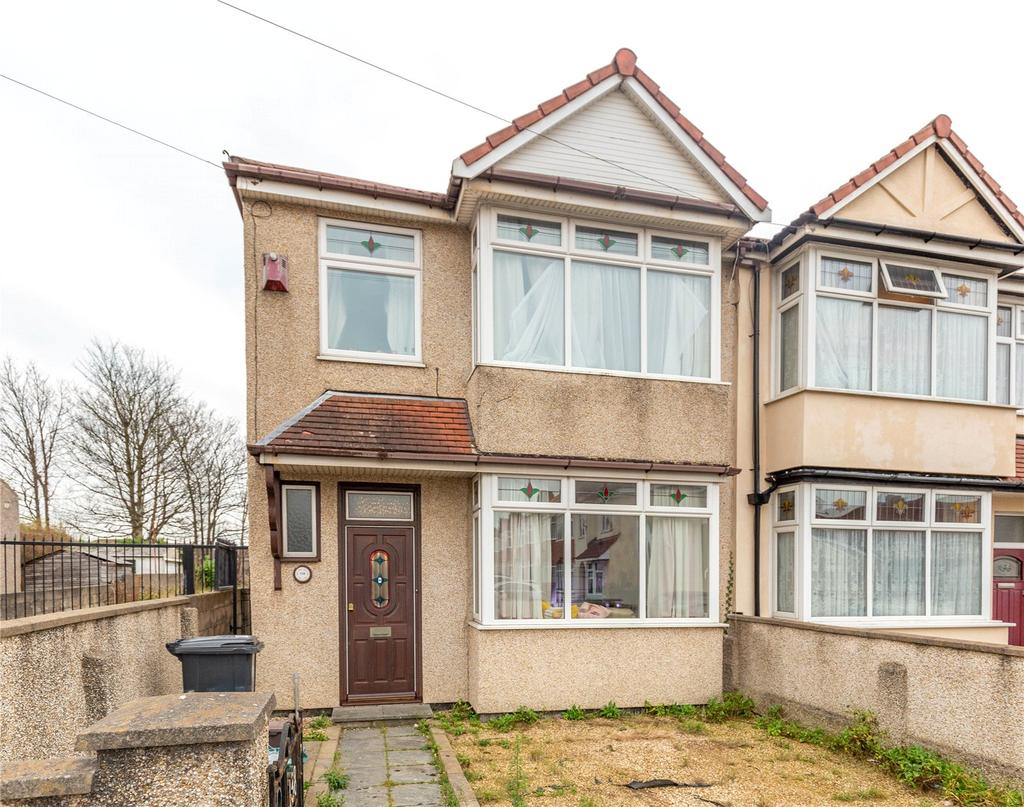 Keys Avenue, Horfield, Bristol, BS7 4 bed semidetached house £1,950