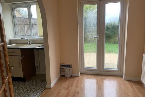 2 bedroom semi-detached house to rent, College Close, Horncastle