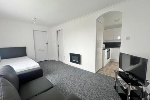 undefined, Hambleton Close, Hough Green, Widnes