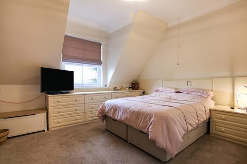 9 The Grange, Moreton-in-marsh, GL56 0AU