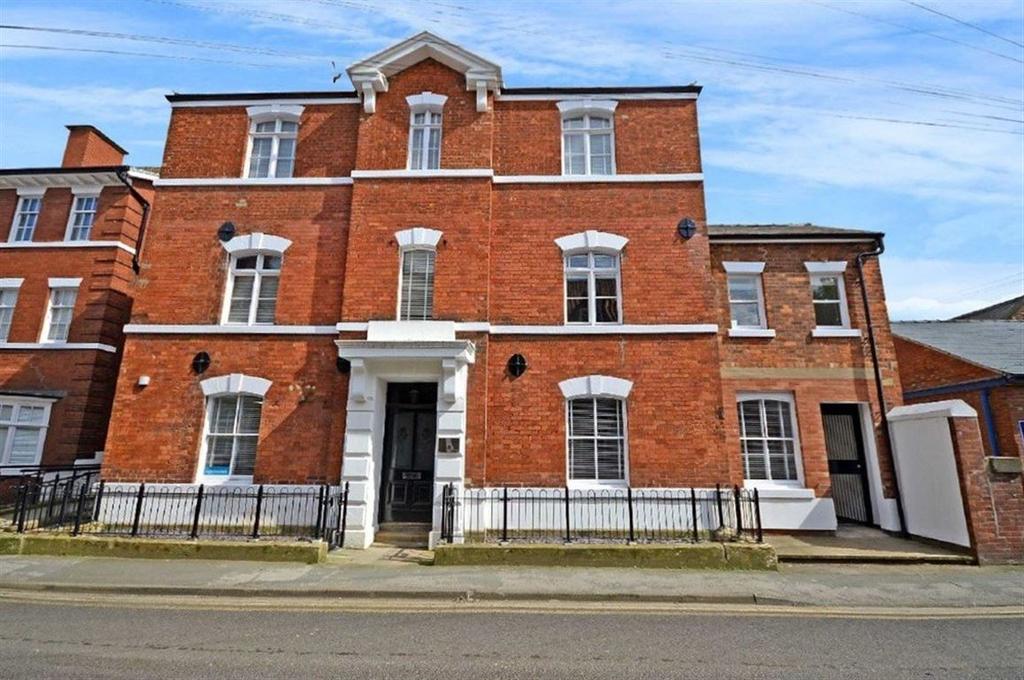 THE COURTHOUSE, NEW LANE, SELBY 2 bed apartment £650 pcm (£150 pw)